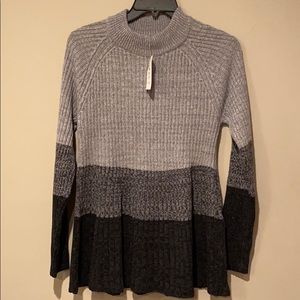 Style and Co. Soft and flare bottom